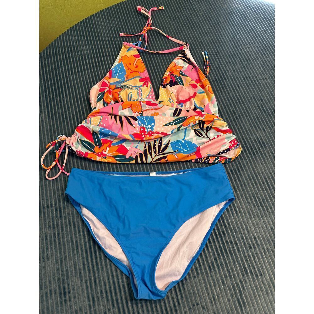Talisea Halter Tankini Swimsuit - Floral - Size Large - Picture 1 of 4